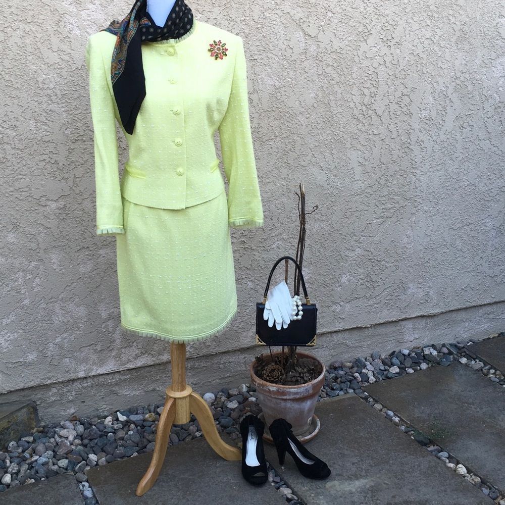 NWOT Tyler Gillis Lime Green  2 Piece Suit